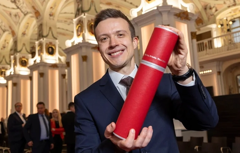 Naš mladi doktor nauka Fikret Bašić dobio je nagradu predsjednika Republike Austrije